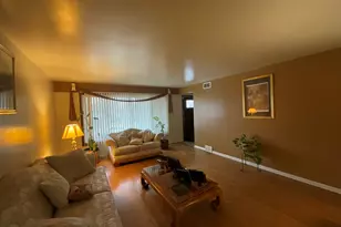 397 Saginaw Ave, Calumet City, IL 60409 - Photo 11