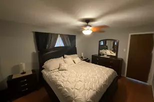 397 Saginaw Ave, Calumet City, IL 60409 - Photo 9