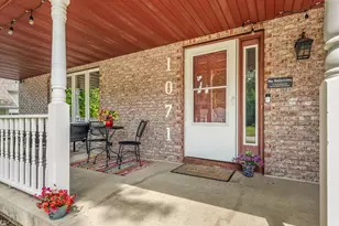 1071 Arapaho Dr, Freeport, IL 61032 - Photo 3