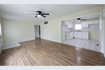 366 Blackhawk Drive, Park Forest, IL 60466 - Photo 7