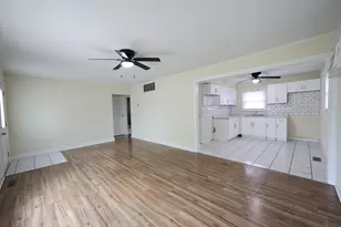366 Blackhawk Dr, Park Forest, IL 60466 - Photo 7