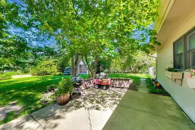 170 Westview Street, Hoffman Estates, IL 60169 - Photo 25