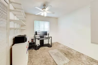 170 Westview Street, Hoffman Estates, IL 60169 - Photo 17
