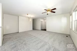 636 S Cadillac Cir, Romeoville, IL 60446 - Photo 13
