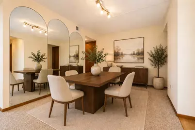 5447 W Lawrence Avenue #203, Chicago, IL 60630 - Photo 3