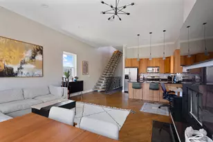 2449 W Augusta Blvd, Chicago, IL 60622 - Photo 3