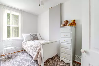 11349 S Saint Lawrence Avenue, Chicago, IL 60628 - Photo 15