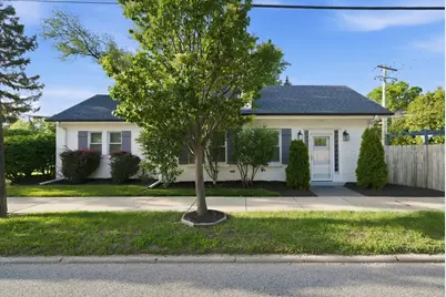 201 Dover Avenue, La Grange, IL 60525 - Photo 1
