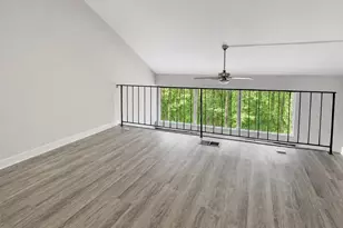 5931 Meadow Dr, Lisle, IL 60532 - Photo 13