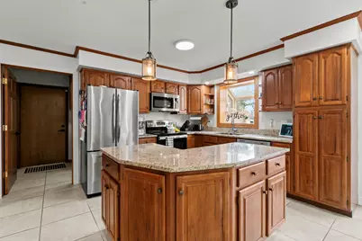 24431 W Lancelot Lane, Joliet, IL 60404 - Photo 11