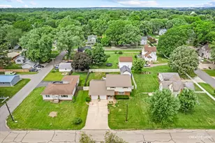 440 W Park St, Sheridan, IL 60551 - Photo 7
