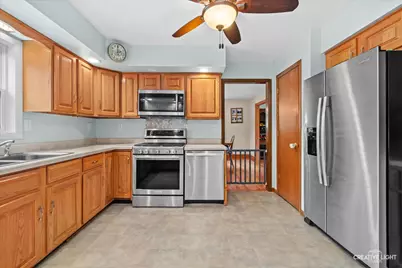 440 W Park Street, Sheridan, IL 60551 - Photo 13