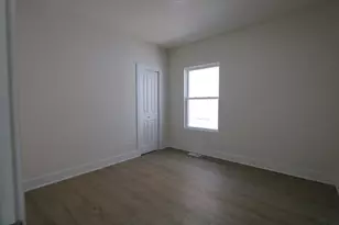 8014 S Yates Blvd, Chicago, IL 60617 - Photo 11