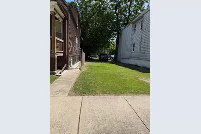 5731 S Hermitage Avenue, Chicago, IL 60636 - Photo 1