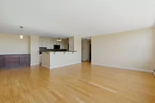 33 N Main St, Lombard, IL 60148 - Photo 7