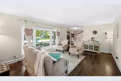 459 Sussex Court, Buffalo Grove, IL 60089 - Photo 13