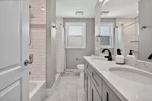 8931 Sandra Ln, Hickory Hills, IL 60457 - Photo 13