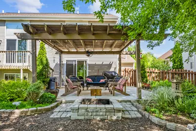 5718 Breezeland Road, Carpentersville, IL 60110 - Photo 5