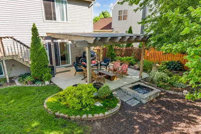 5718 Breezeland Road, Carpentersville, IL 60110 - Photo 31