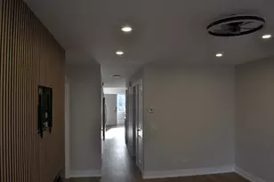 2720 N Menard Ave, Chicago, IL 60639 - Photo 11