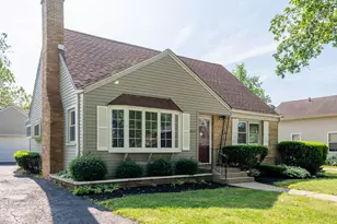9710 Illinois St, Hebron, IL 60034 - Photo 1