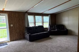 173 Greenview Rd, Centralia, IL 62801 - Photo 3