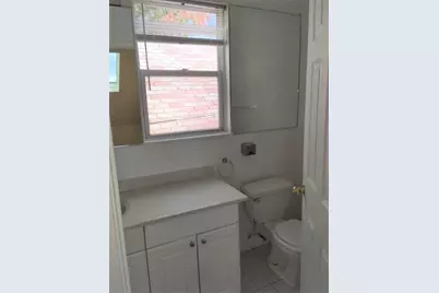 1237 W Wellington Avenue #CH, Chicago, IL 60657 - Photo 19