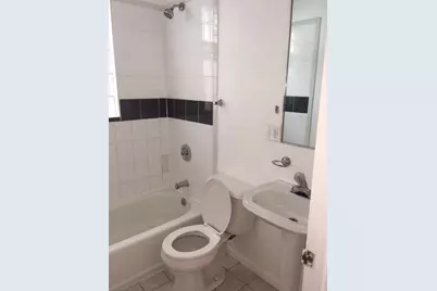1237 W Wellington Avenue #CH, Chicago, IL 60657 - Photo 21