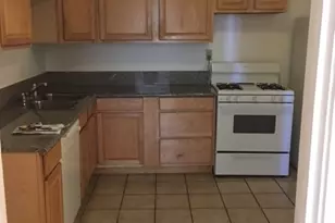 3700 N Southport Ave, Chicago, IL 60613 - Photo 23