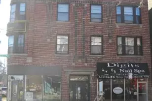 3700 N Southport Ave, Chicago, IL 60613 - Photo 1
