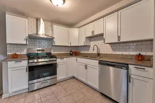 16928 Old Elm Dr, Country Club Hills, IL 60478 - Photo 5