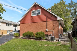16928 Old Elm Dr, Country Club Hills, IL 60478 - Photo 17