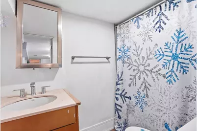 2915 N Dawson Avenue, Chicago, IL 60618 - Photo 11