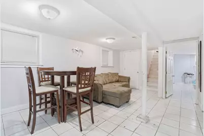 2915 N Dawson Avenue, Chicago, IL 60618 - Photo 9