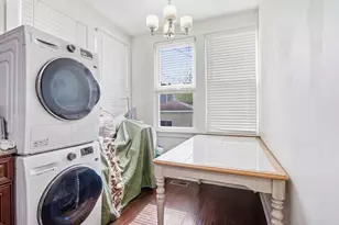 2915 N Dawson Ave, Chicago, IL 60618 - Photo 7