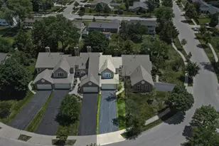 702 Clover Hill Ct, Elk Grove Village, IL 60007 - Photo 29
