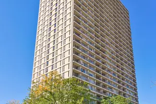 1960 N Lincoln Park W, Chicago, IL 60614 - Photo 1