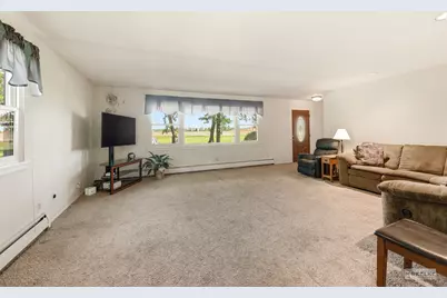 7823 Galena Road, Bristol, IL 60512 - Photo 11