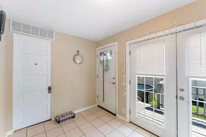 1513 Clarence Avenue, Berwyn, IL 60402 - Photo 9