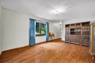 109 Cornell Dr, Normal, IL 61761 - Photo 5