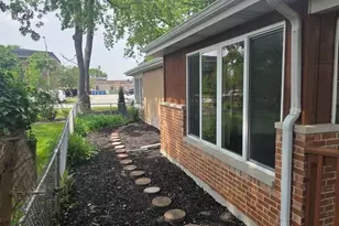 8867 Mobile Ave, Oak Lawn, IL 60453 - Photo 45