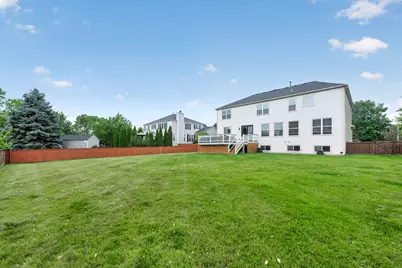 2560 Mc Duffee Circle, North Aurora, IL 60542 - Photo 29