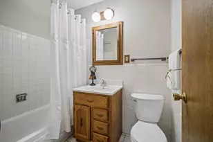 8970 N Parkside Ave, Des Plaines, IL 60016 - Photo 17