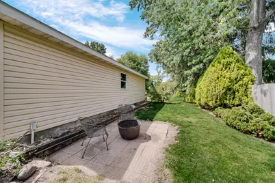 127 E 4th Avenue, New Lenox, IL 60451 - Photo 19