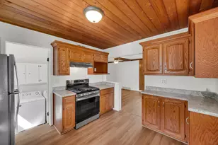 127 E 4th Ave, New Lenox, IL 60451 - Photo 9