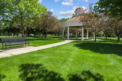3633 Hyde Park Court, Elgin, IL 60124 - Photo 25