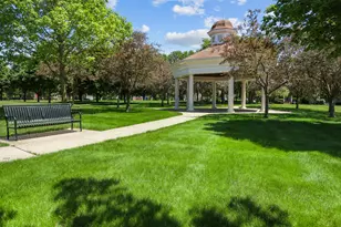 3633 Hyde Park Ct, Elgin, IL 60124 - Photo 25