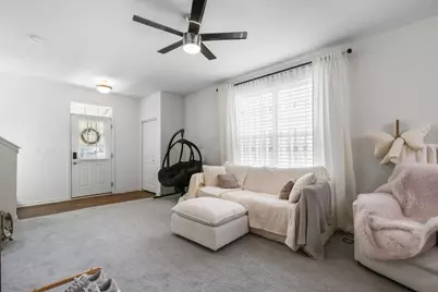 3633 Hyde Park Court, Elgin, IL 60124 - Photo 3