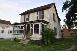 919 Webster St, Ottawa, IL 61350 - Photo 1