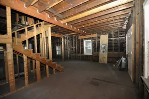 919 Webster St, Ottawa, IL 61350 - Photo 5